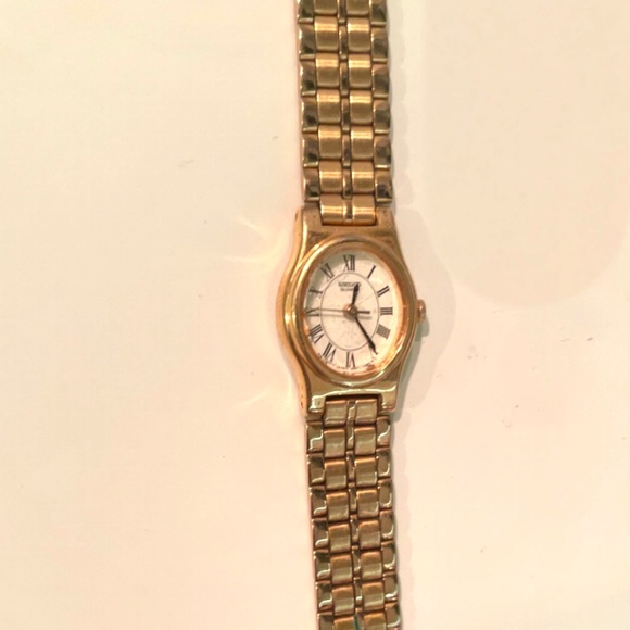Seiko Vintage Women's Watch V401-5109 - Picture 11 of 13